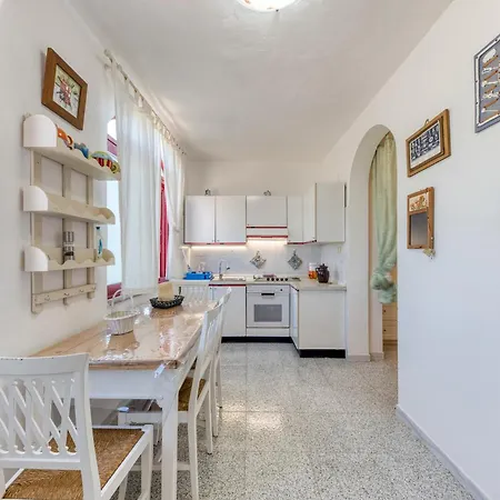 U Bissu * Castro (Lecce)